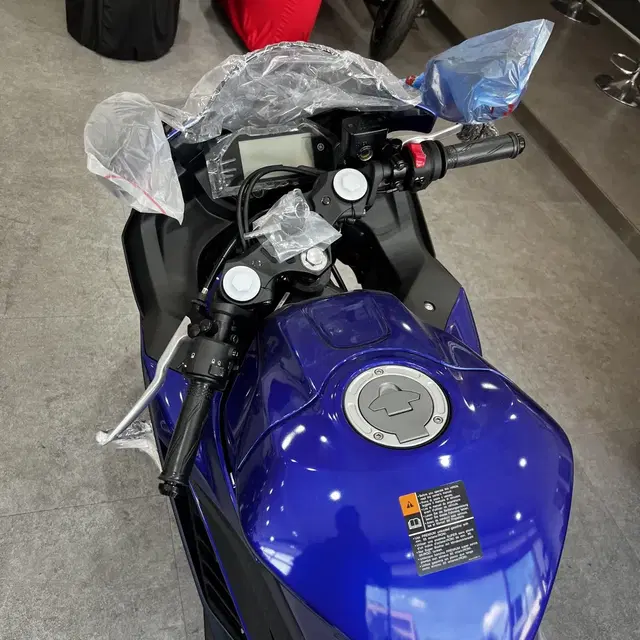 야마하 YZF-R3 24년식 0km 신차 판매합니다