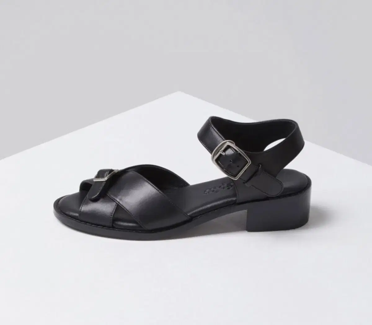 아카이브앱크 벨티드 샌들 샌달 230 Belted sandal