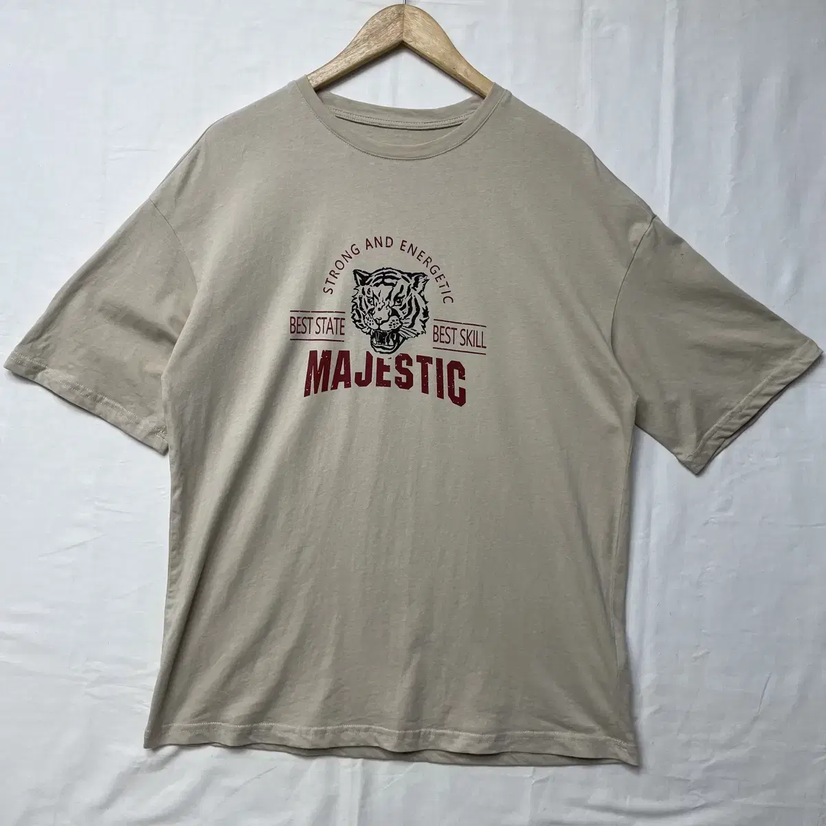 M Dazy Majestic 반팔 티셔츠