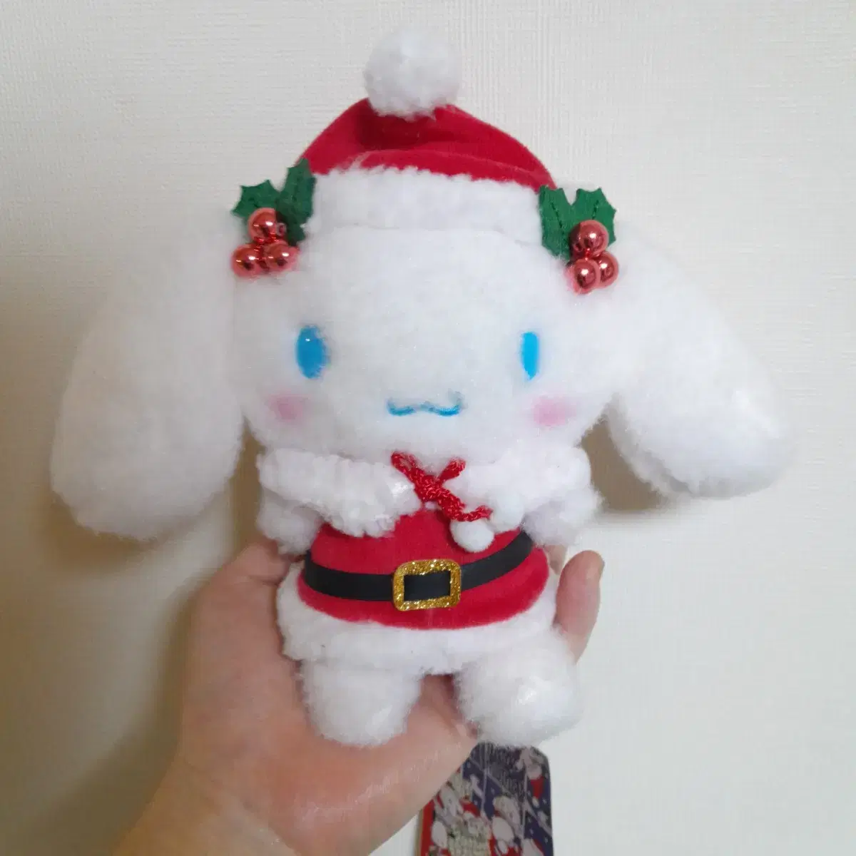 San Rio Genuine 2021 Santa Cinnamon Roll doll sells.