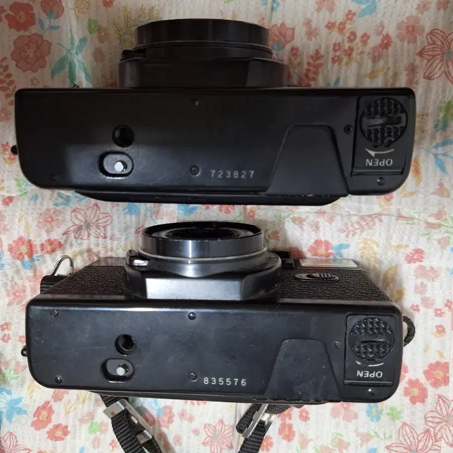 코니카 Konica c35AF2D 1986년 빈티지 필름카메라 레트로