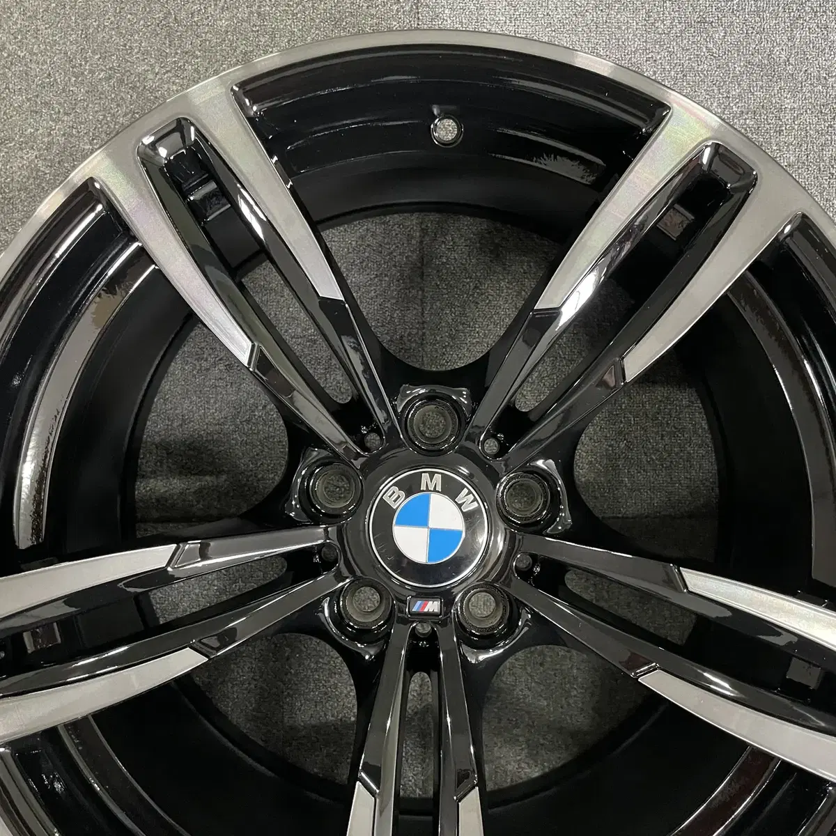 BMW M3 M4 437M 정품 19인치 휠1개 판매