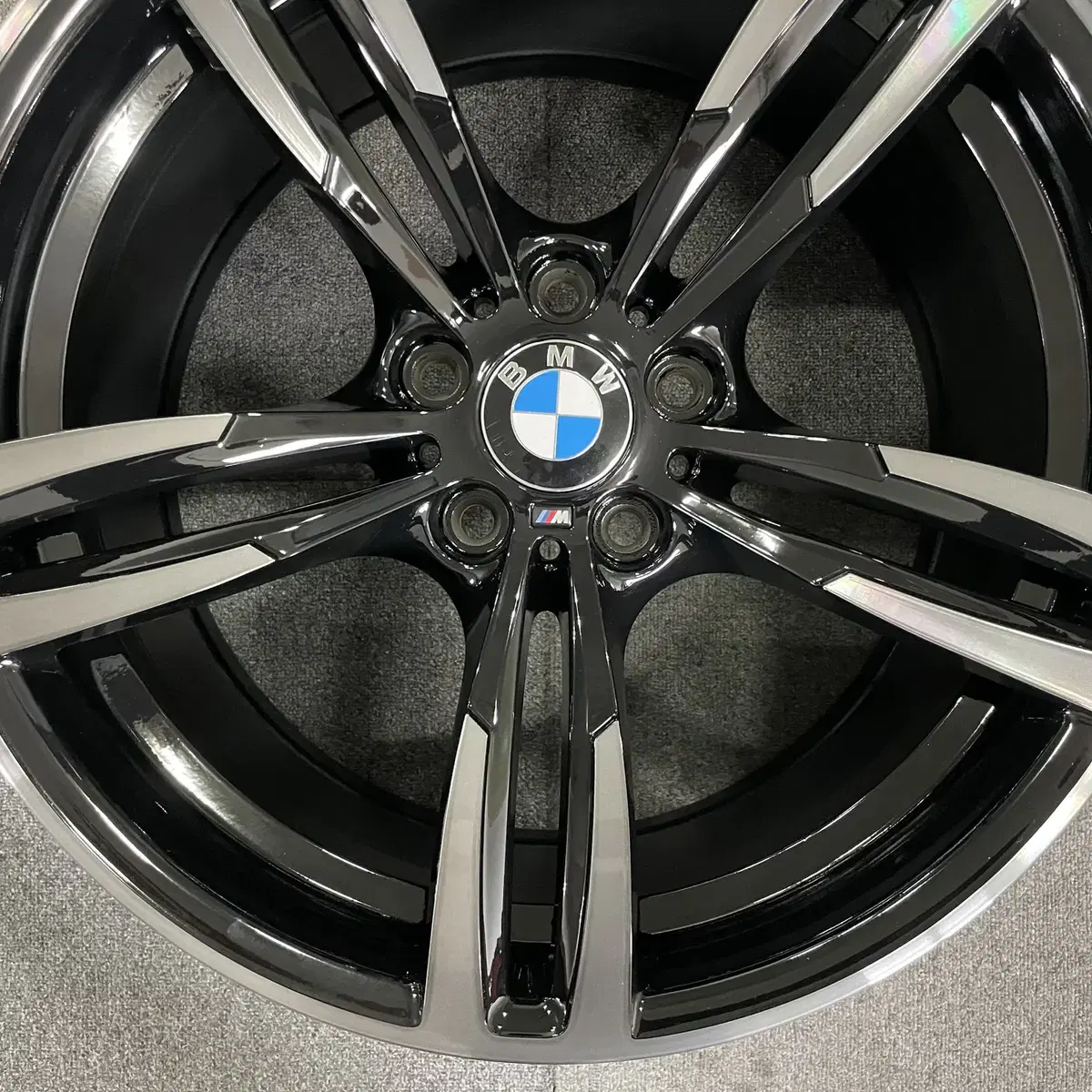 BMW M3 M4 437M 정품 19인치 휠1개 판매