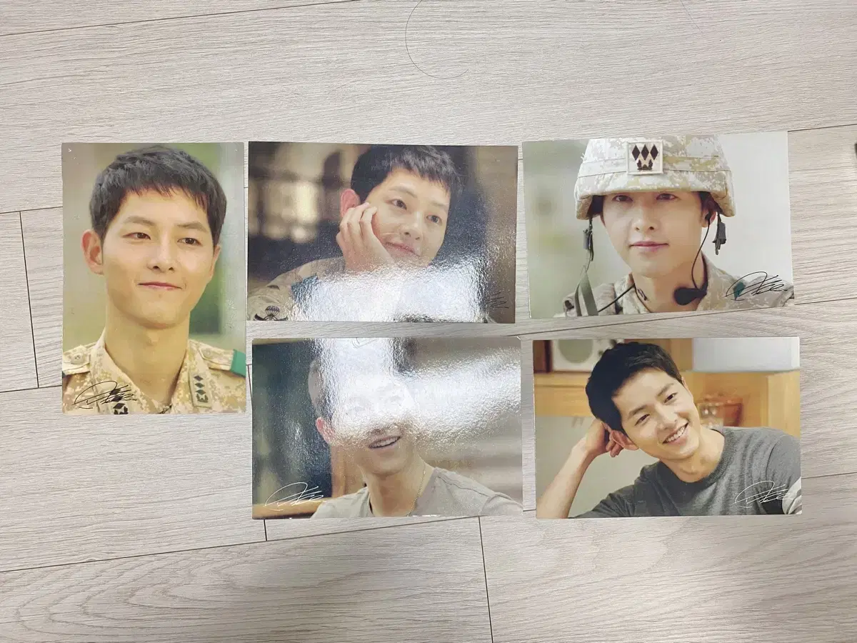 Descendants of the Taeyang Song Joong Ki postcard