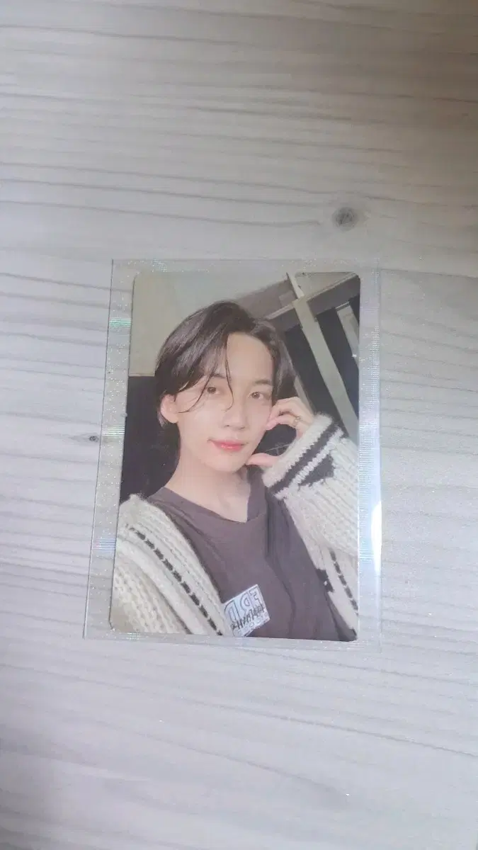 Jeonghan Jeonghan FML Cardigan photocard @jeonghanjeonghan