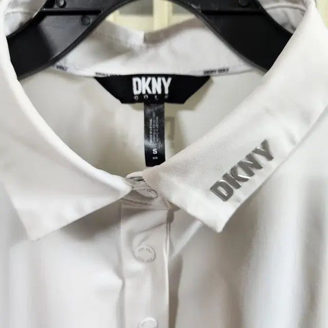 DKNY GOLF  기능 성 카라 티 여 S (한국 M)