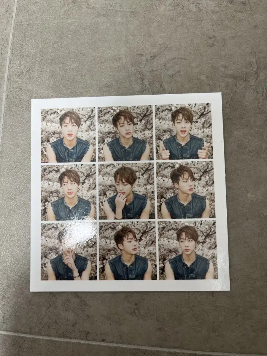 Kim Seokjin Hwayang Yeonhwa photocard sells