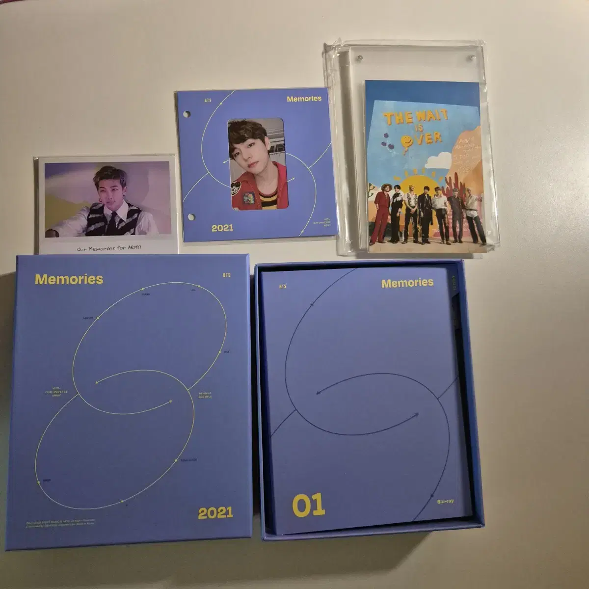 Bangtan 2021 Memories Blu-ray (Random Type)