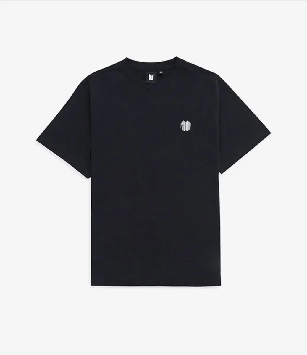 BTS sealed Proof Shirt (M)