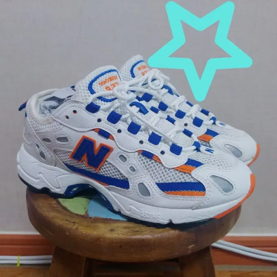 230 ) NEWBALANCE (뉴발란스) 정품 여성 827 운동화