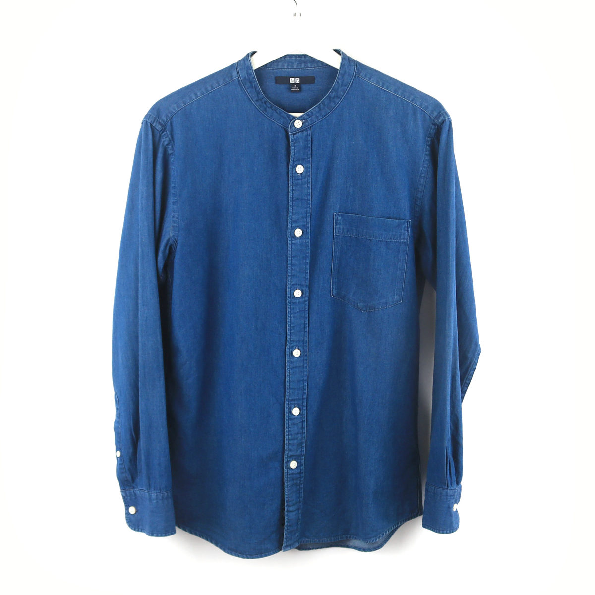 M / UNIQLO Denim Men's Shirt / B004P -204