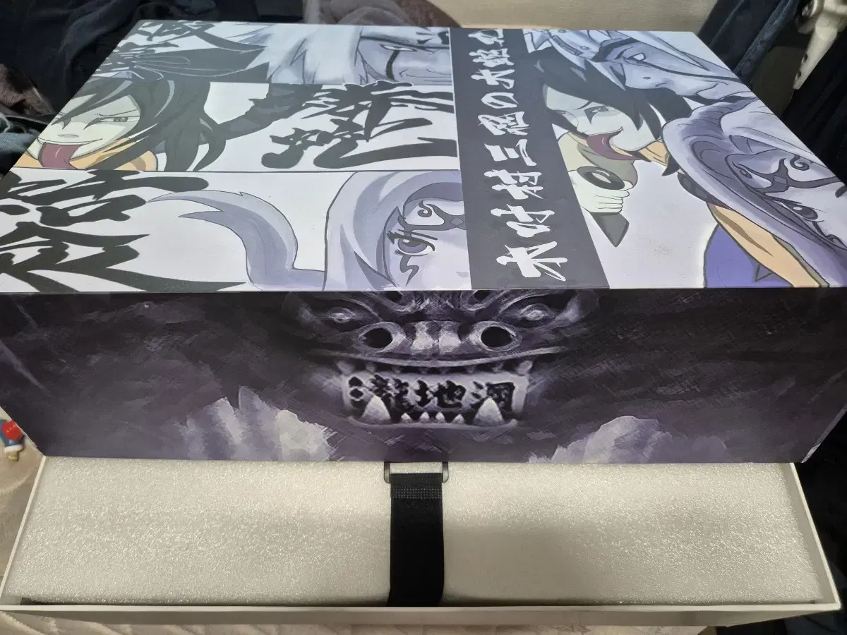 AYOrochimaru Resin Box Unsealed Only