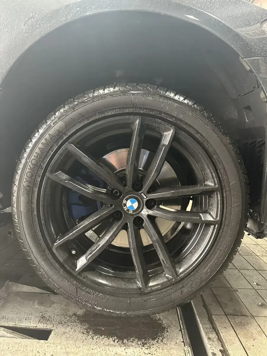 BMW 520d msp 휠타이어셋 판매(tpms제외)