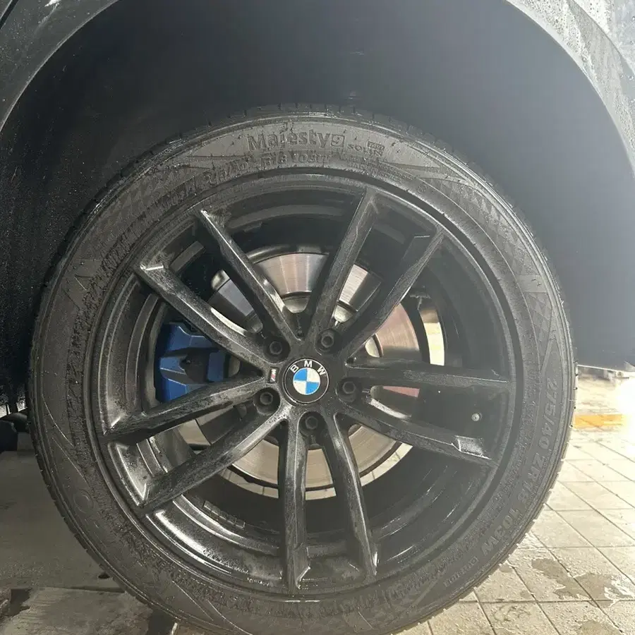 BMW 520d msp 휠타이어셋 판매(tpms제외)