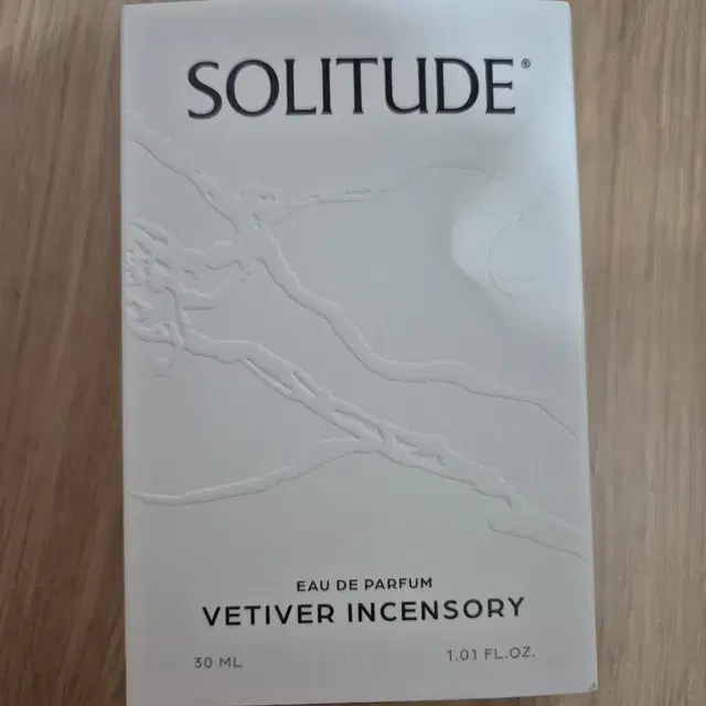 미개봉)솔리튜드(SOLITUDE) 베티버 인센서리 향수 30ml