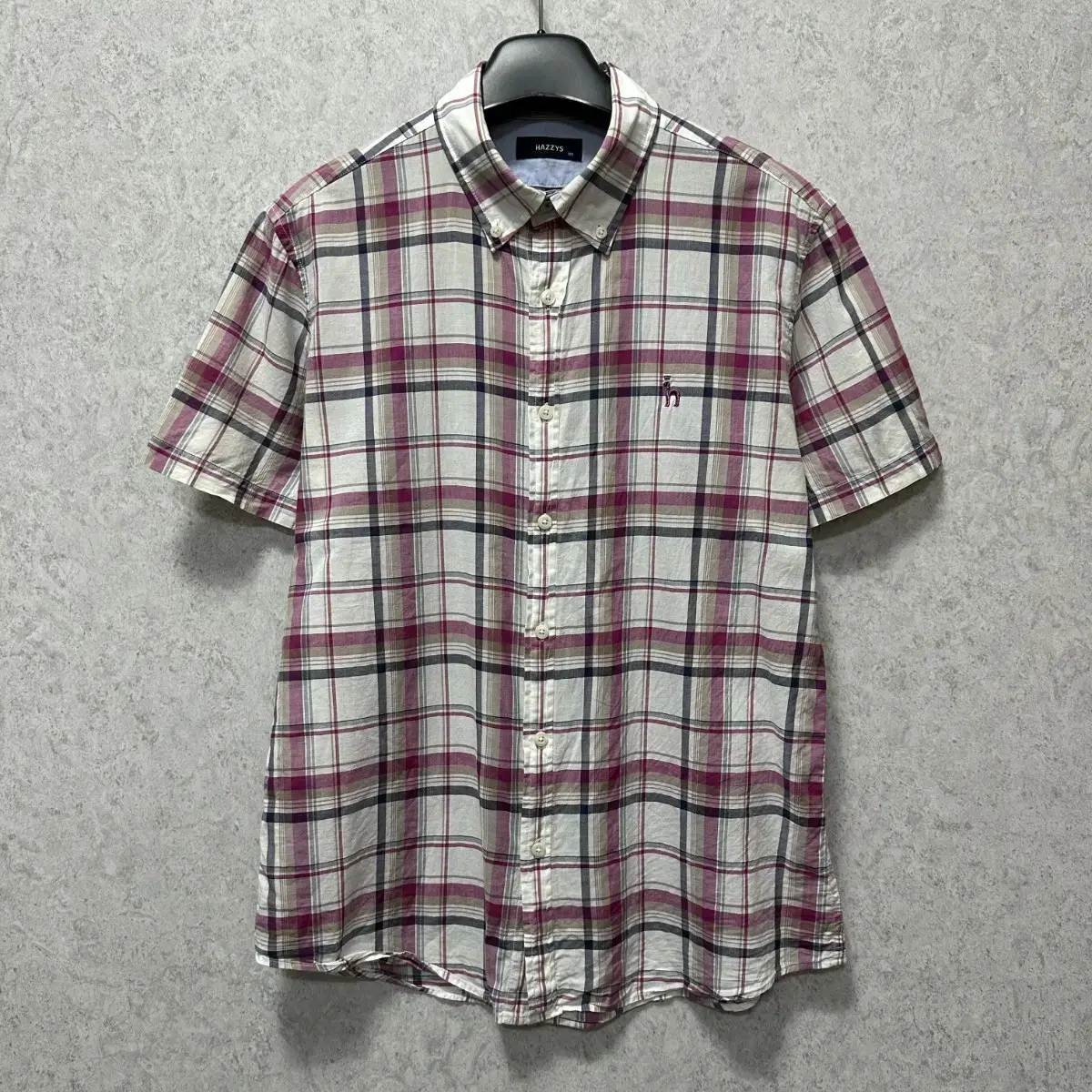 105 Hedges Men's Short Sleeve Shirt