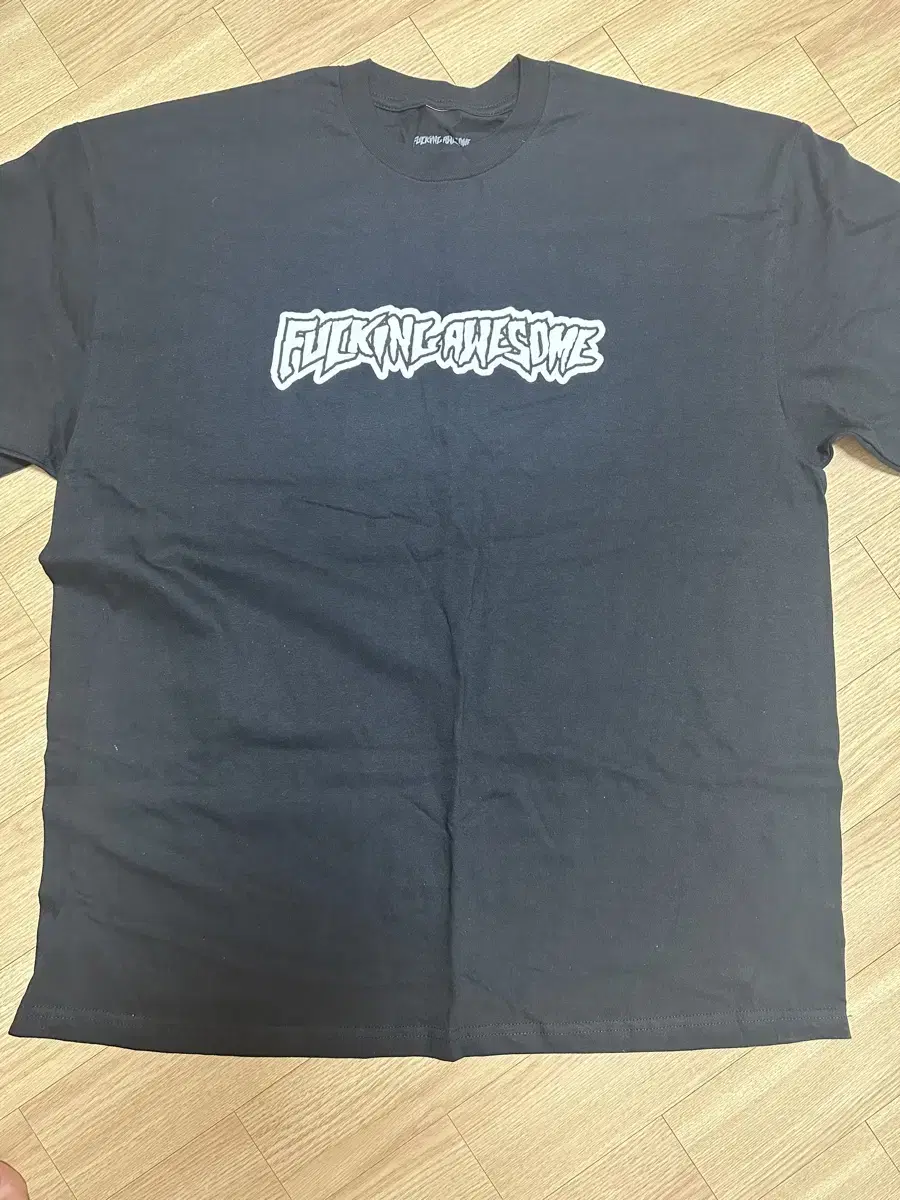 Puckering Awesome Logo Stamp Tee XXL