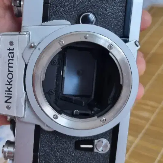 니콘 nikkormat 필림카메라