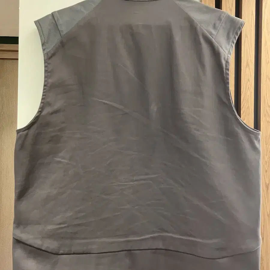 [L] jlal delwa vest