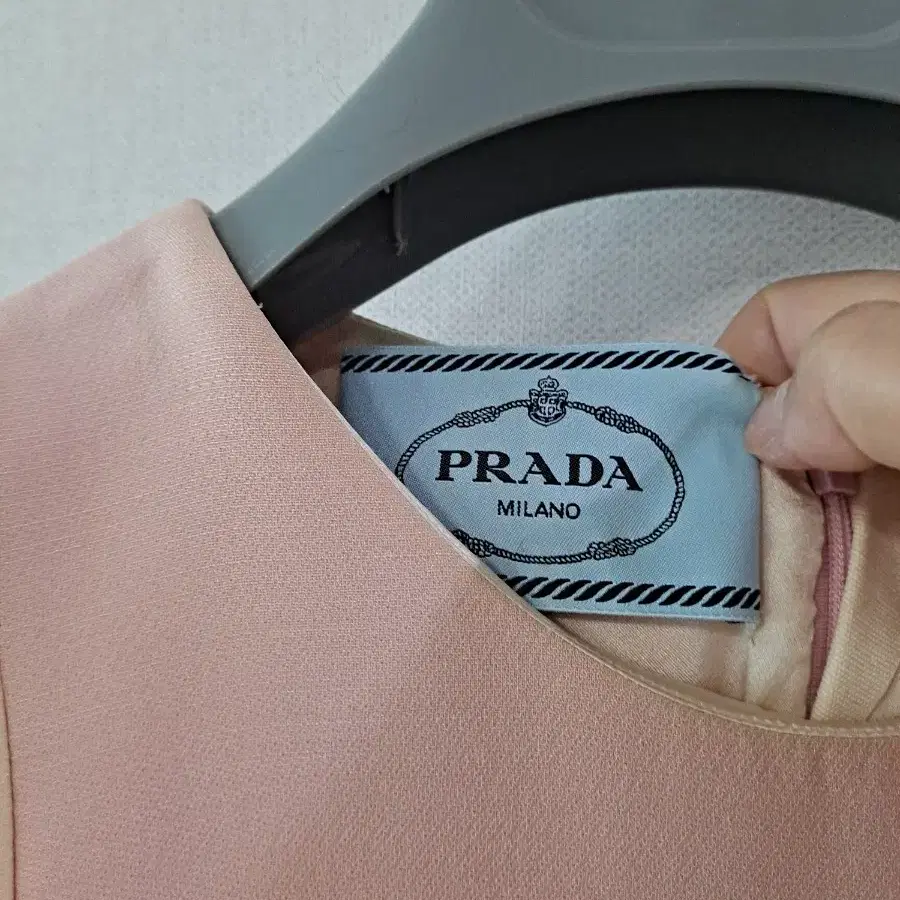 프라다(prada)정품 원피스 (55사이즈)