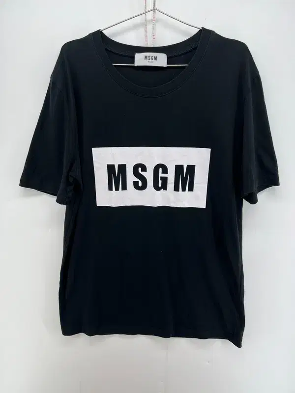 xl MSGM 박스로고 반팔티셔츠 남자 블랙