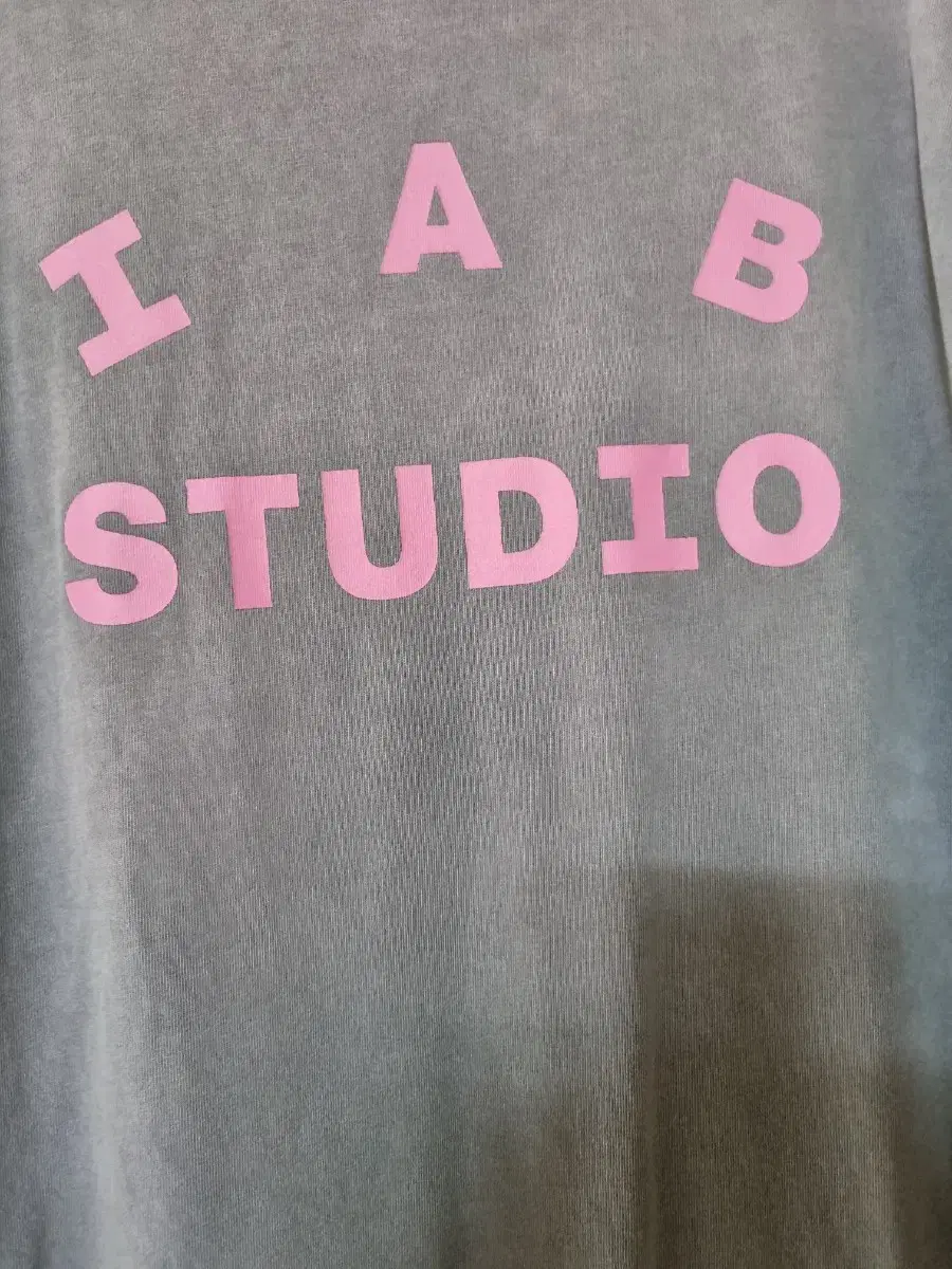 [L]iApp Studio Pigment T-Shirt Magenta