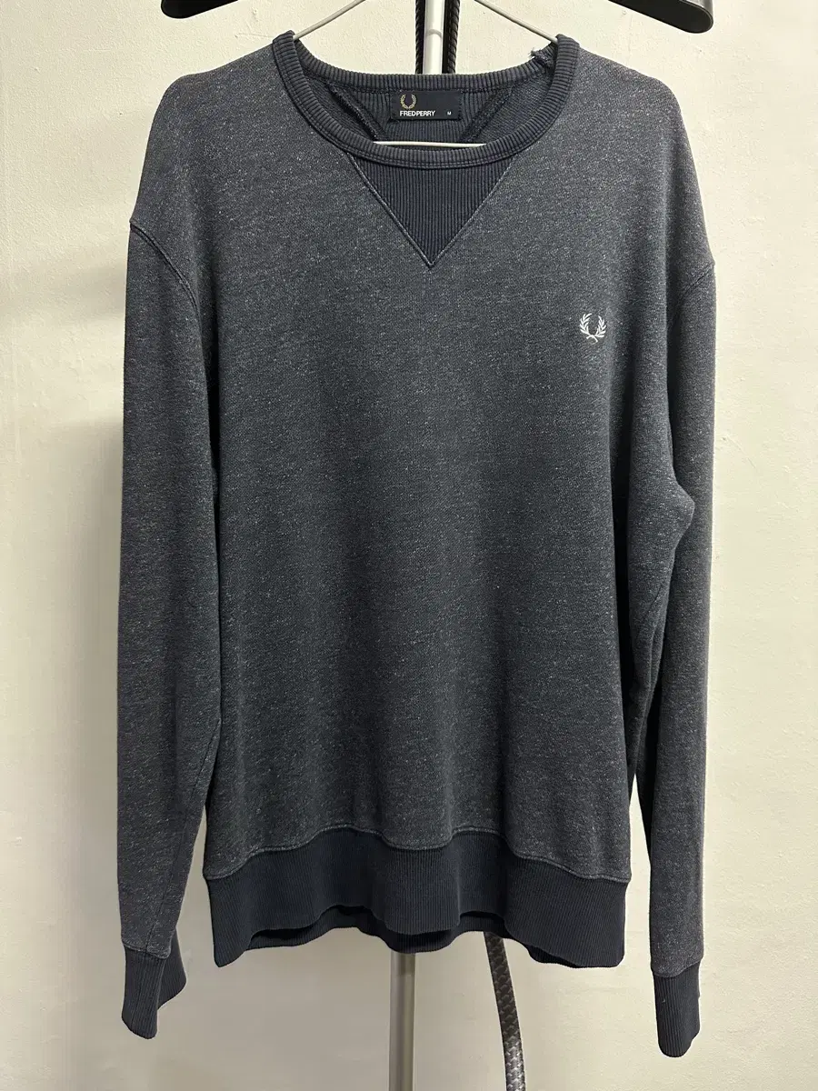 Fred Perry Knit (almost new)