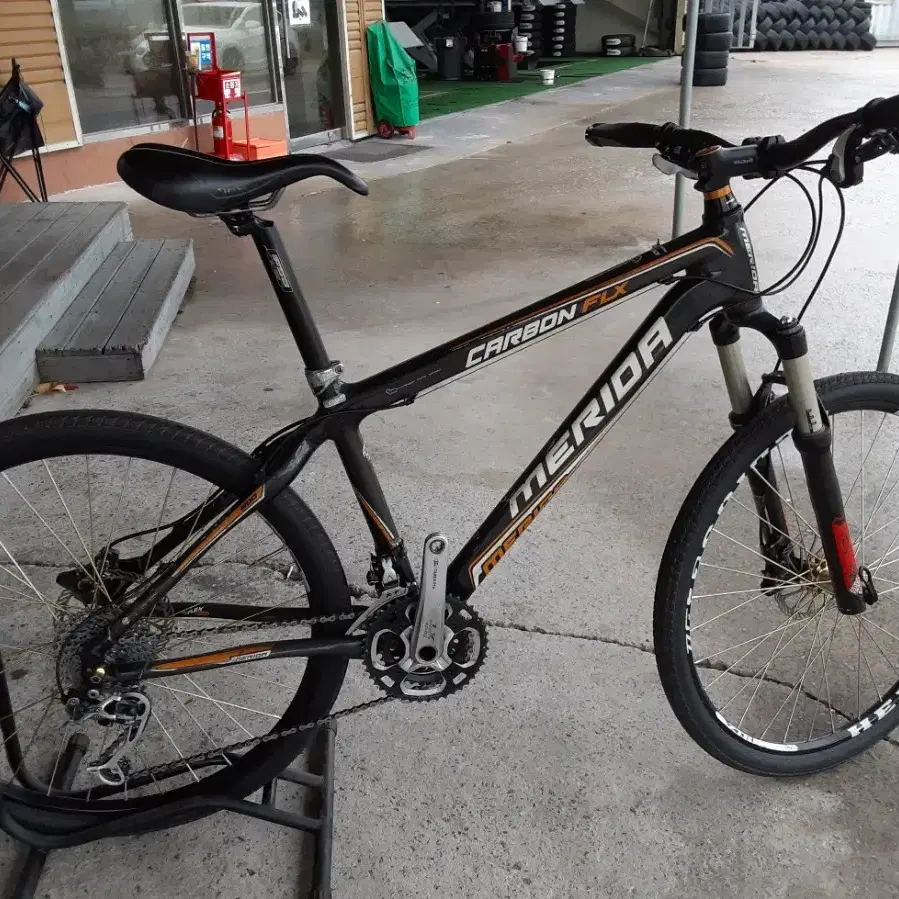 메리다 carbon flx800 MTB 판매합니다.