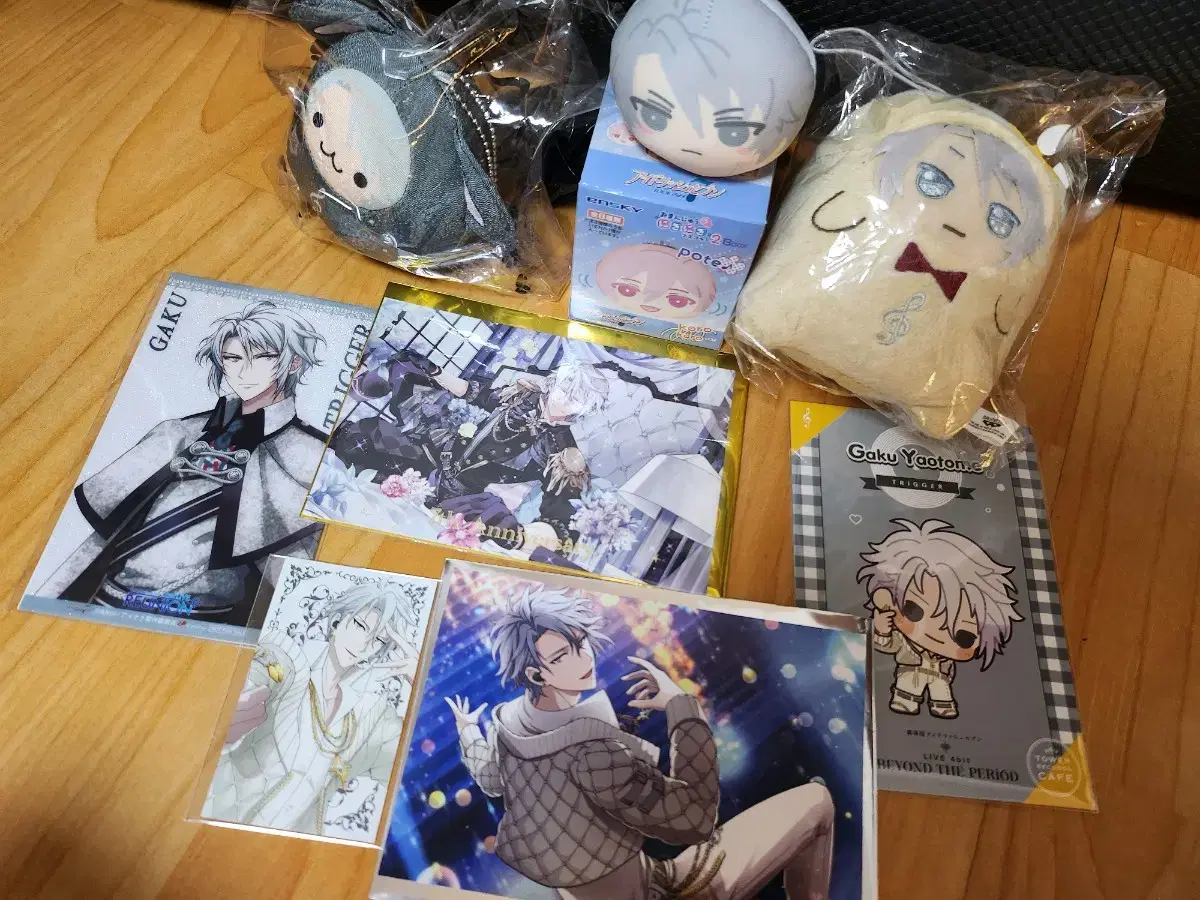 Sell Ainana Movie or Gaku merchandise