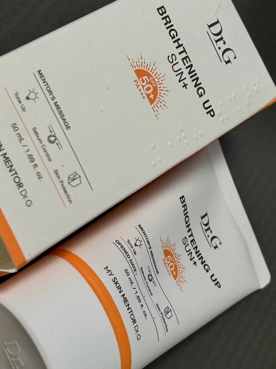 닥터지 브라이트닝 업 선 플러스 50ml(SPF50+)