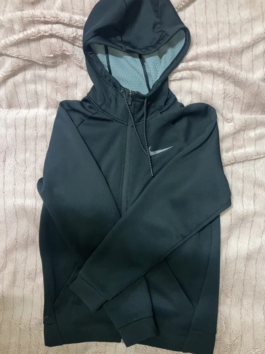 Nike Hoodie Zip Up