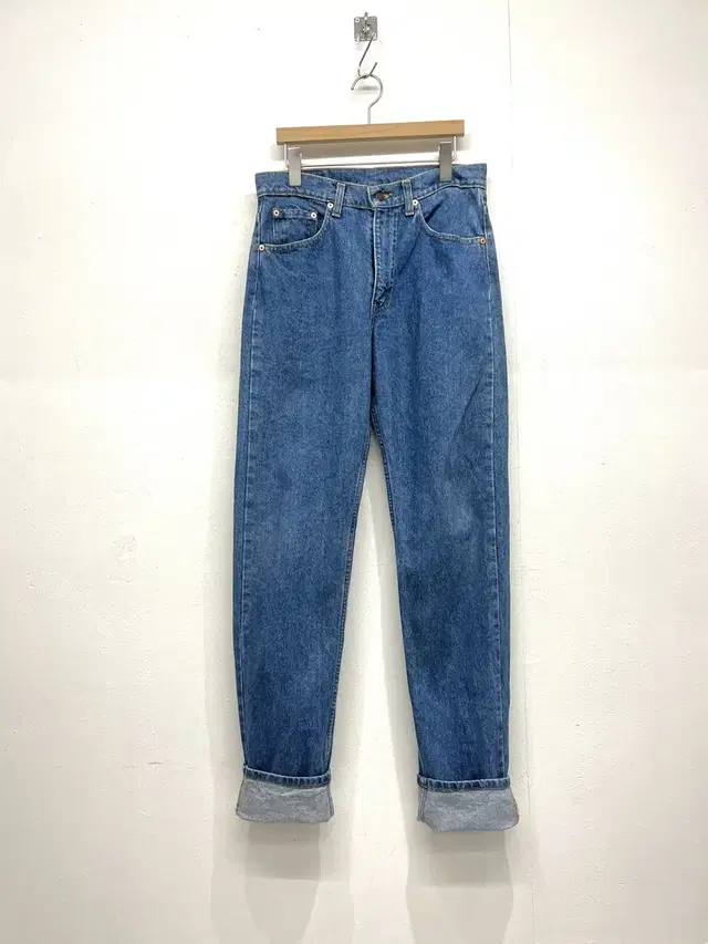 90s Levis 505-0217 size 32