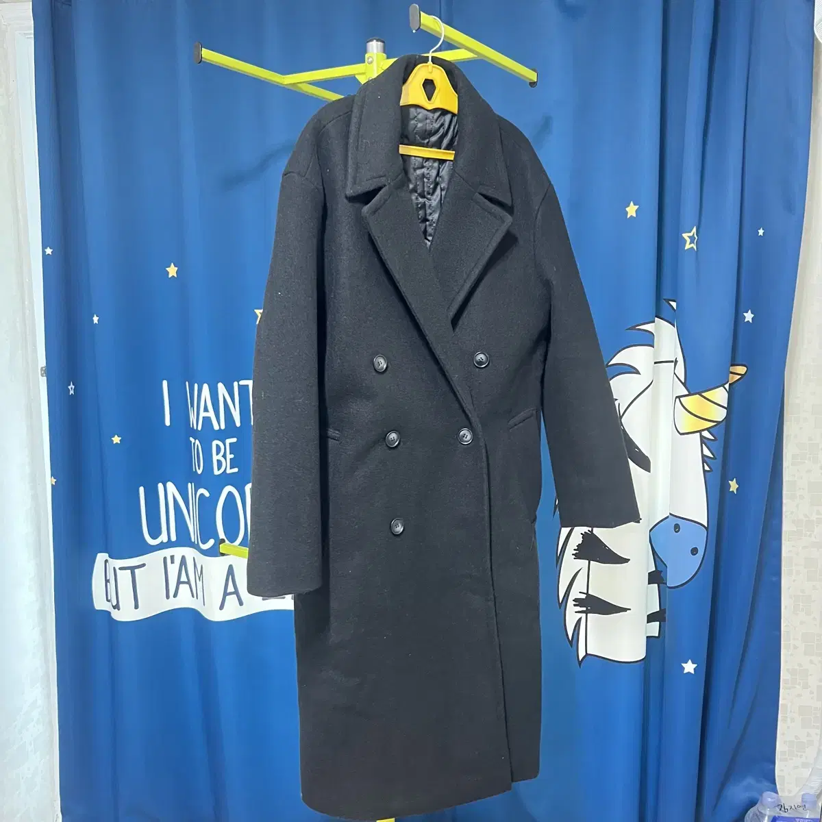 Man-in-Store Black Long Coat