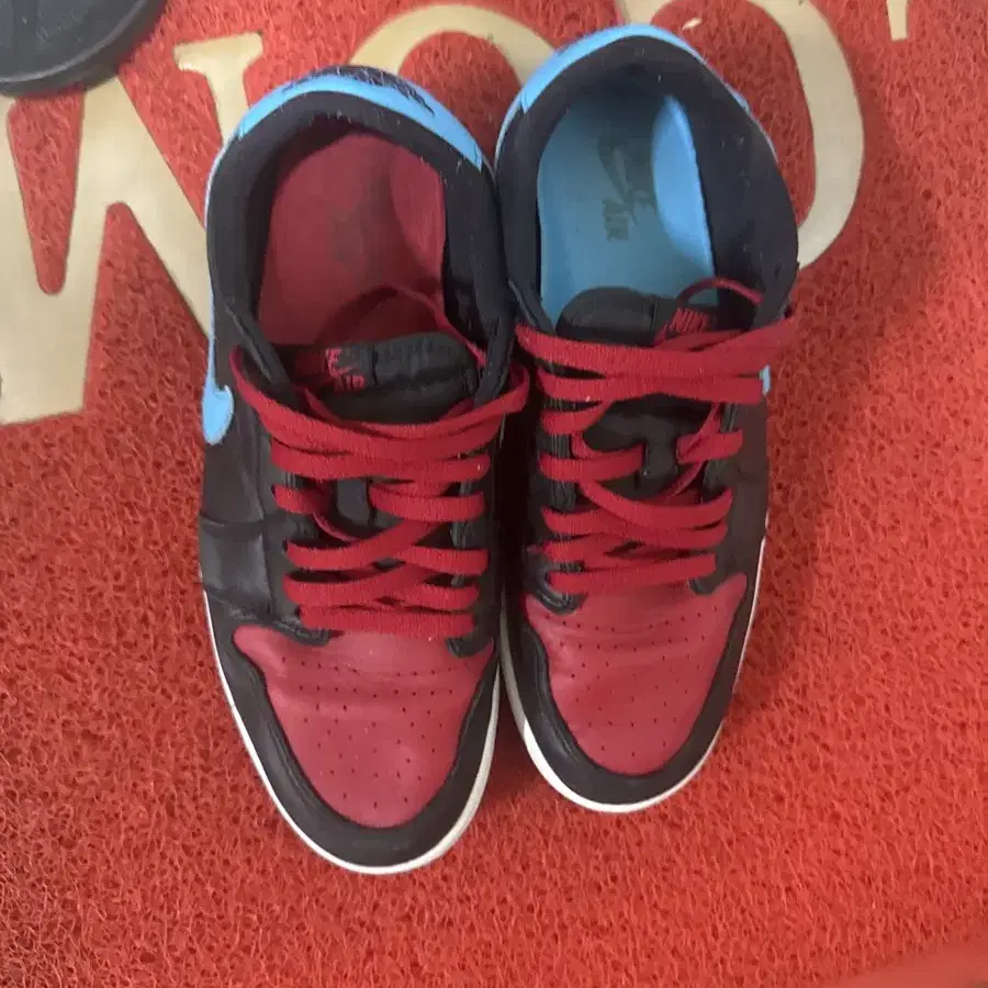 (W) Jordan 1 Retro Low OG NC to CHI