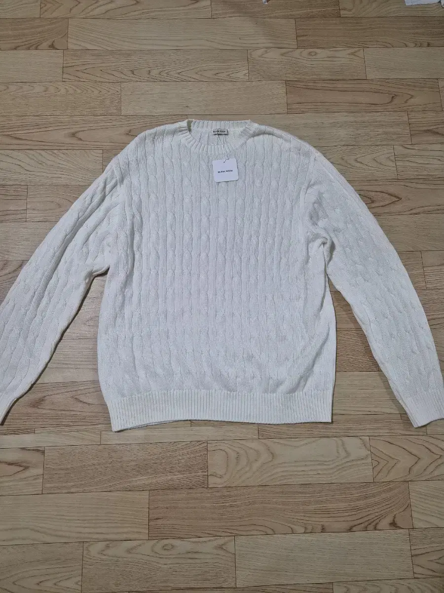 Blankroom Pretzel Knit