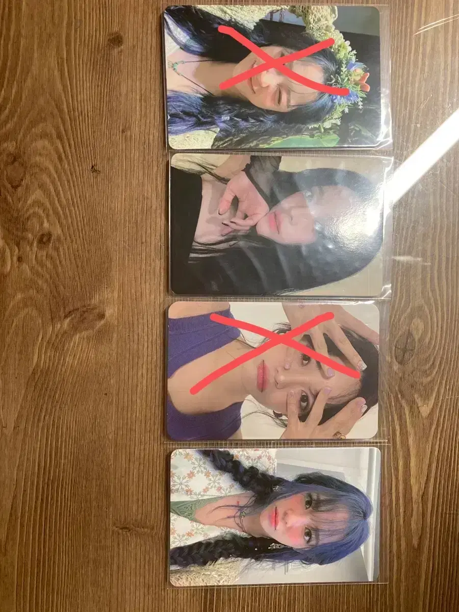 Kim Sejeong photocard sells