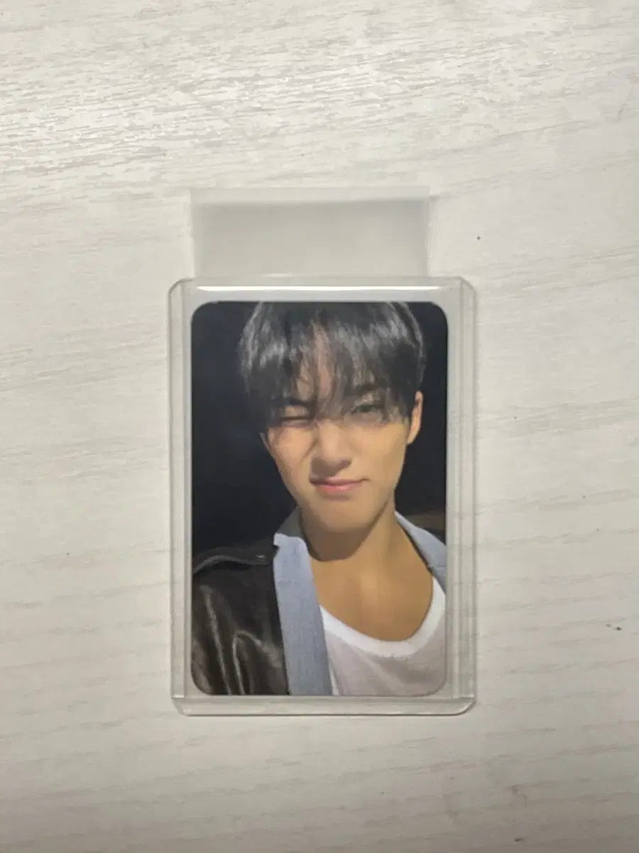 Feed FML yes24 YES24 mingyu photocard WTS seventeen