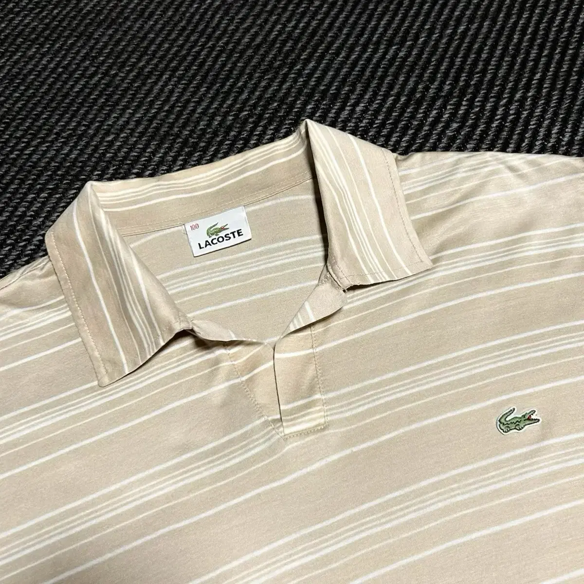 [ L ] Lacoste 라코스테 베이지 오픈 카라티