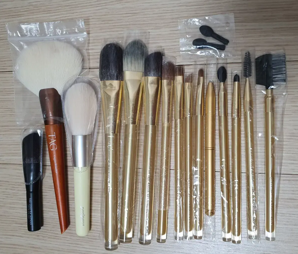 [Not used] Brushes bulk 1.3 For sale!