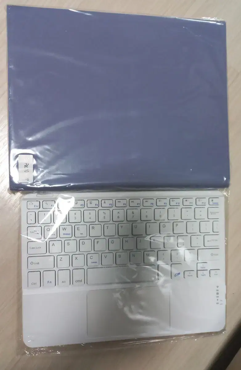 iPad 11th Generation Keyboard Case