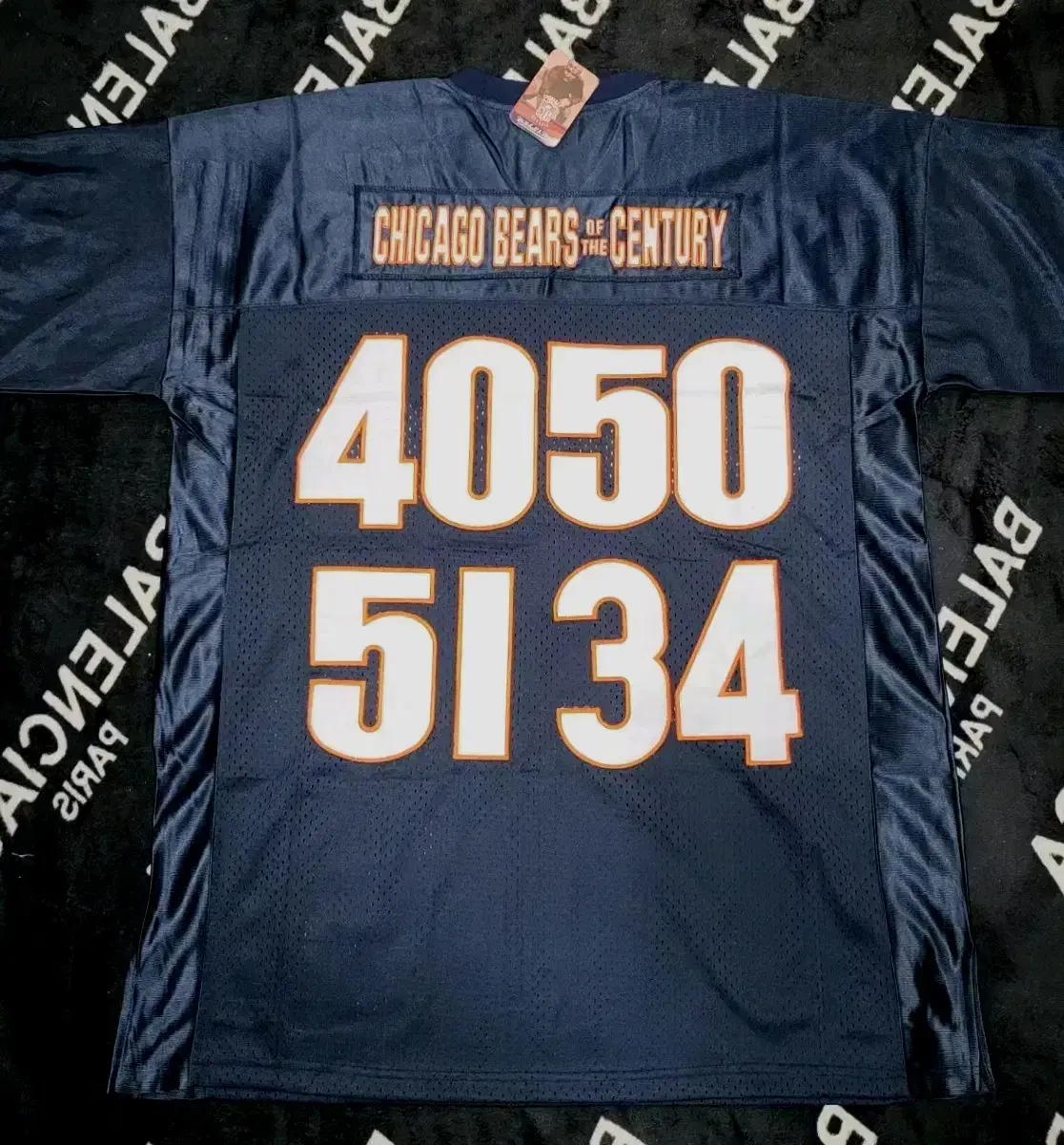 54) Mitchell & Ness x NFL Throwback Chicago Bears Rugby Jersey