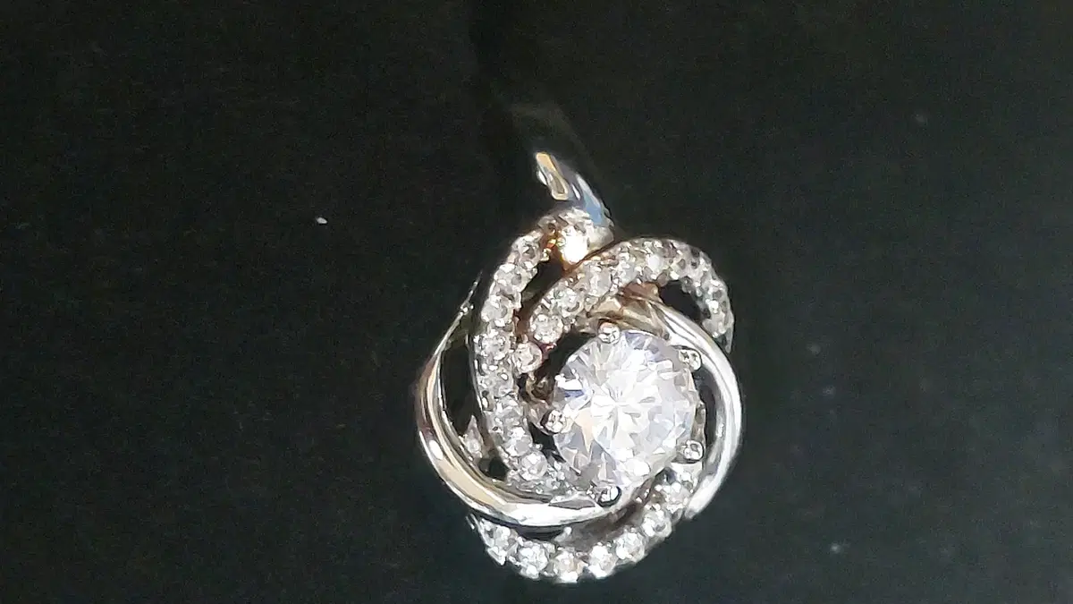 Kate Anne chloe Stella Cosmic 18K Platinum Plated Ring - Size 8