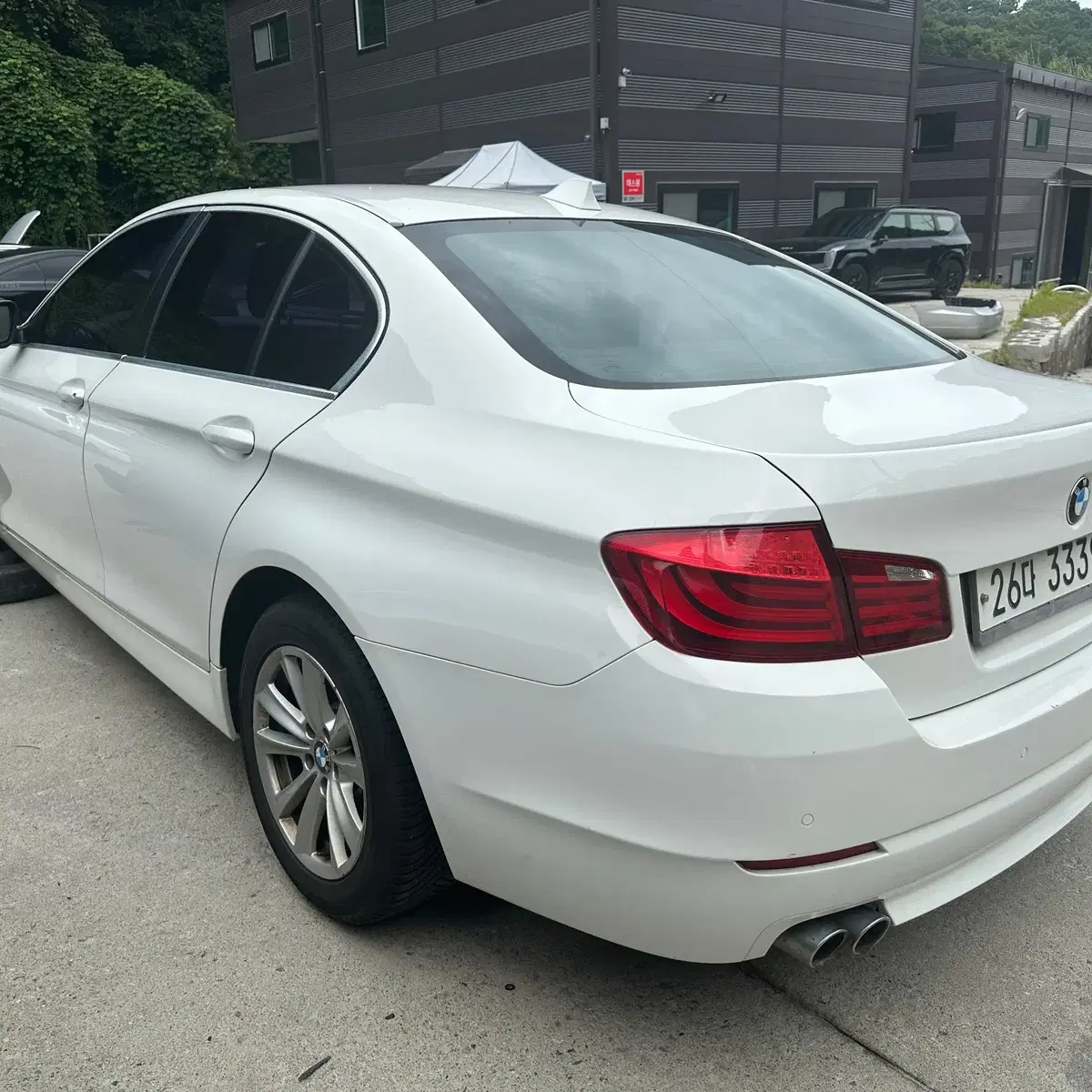 BMW 528i F10 571547 2011년 전기형 분해 판매합니다