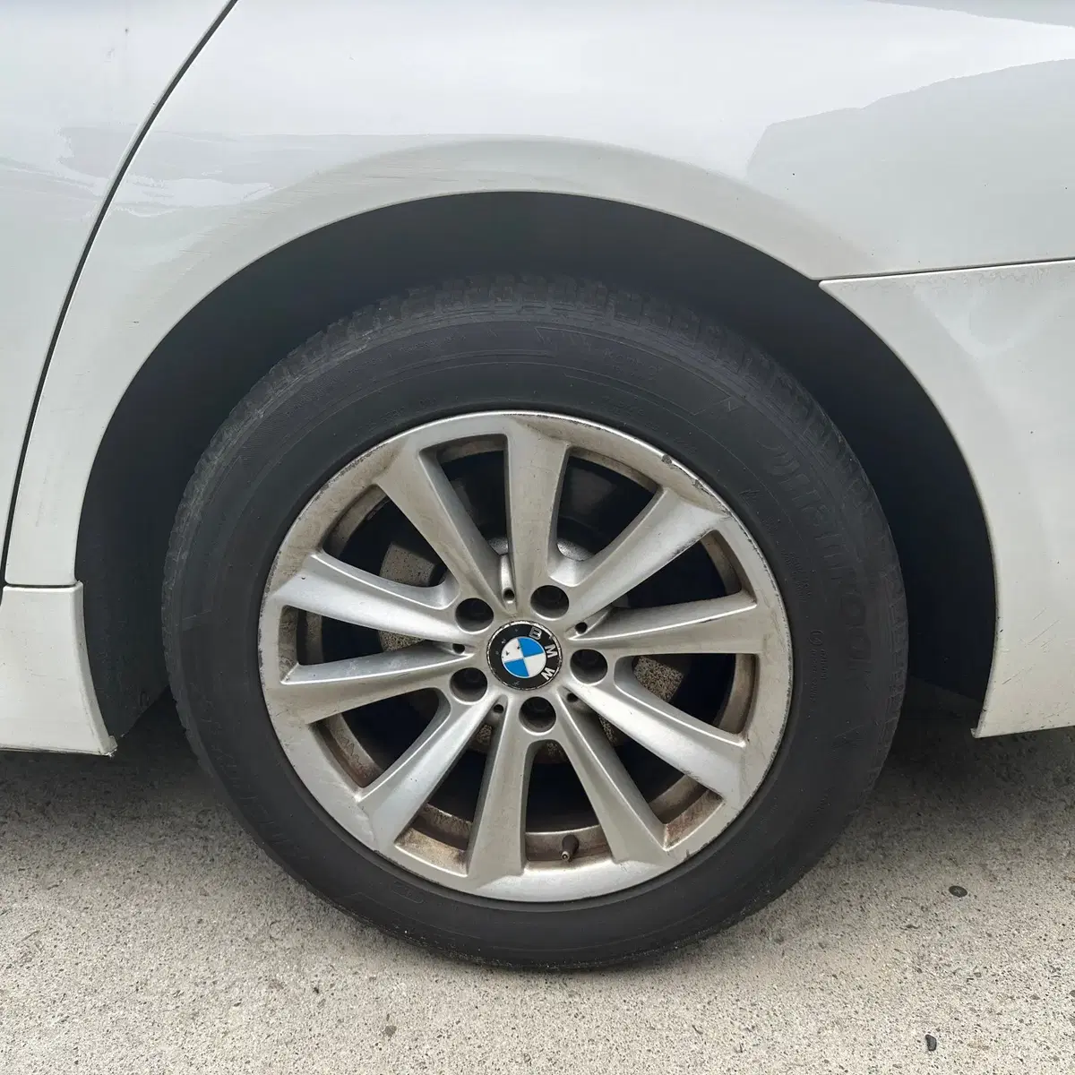 BMW 528i F10 571547 2011년 전기형 분해 판매합니다