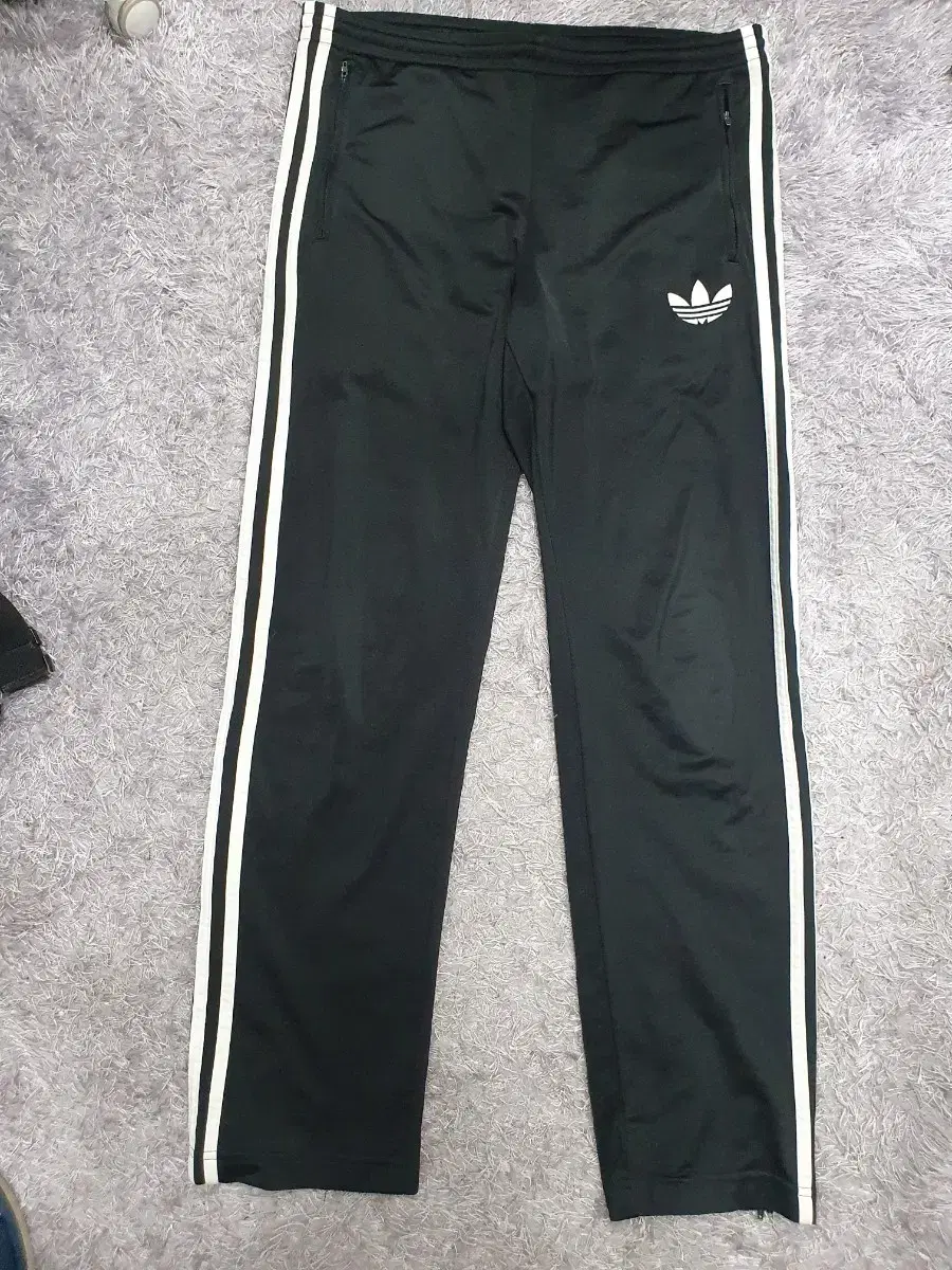 Adidas Pants Firebird Track Pants Older Black Black White 90