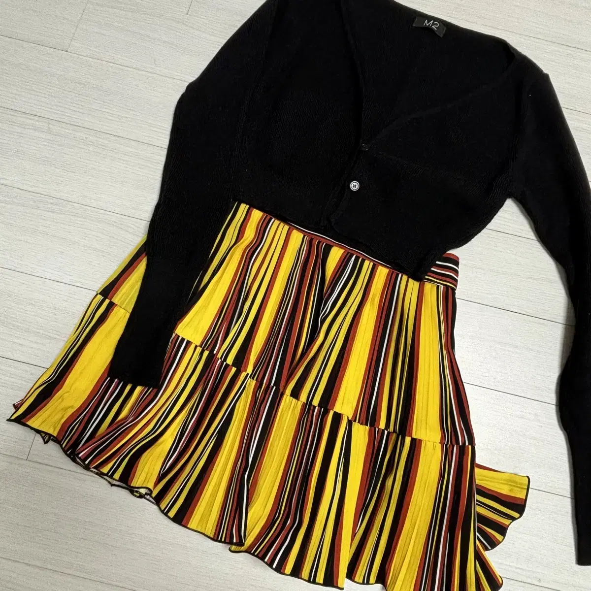 40,000 Kang-Kang striped skirt