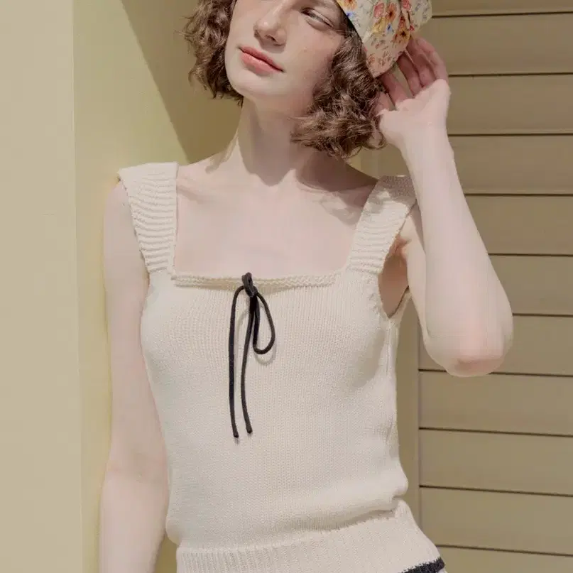 위드아웃썸머 Morie sleeveless knit _cream (새상품