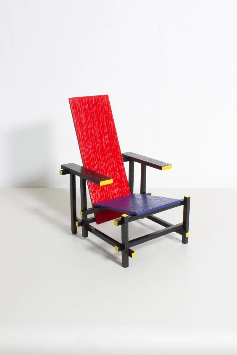 핸드메이드 1:6 미니어처 Red and blue chair