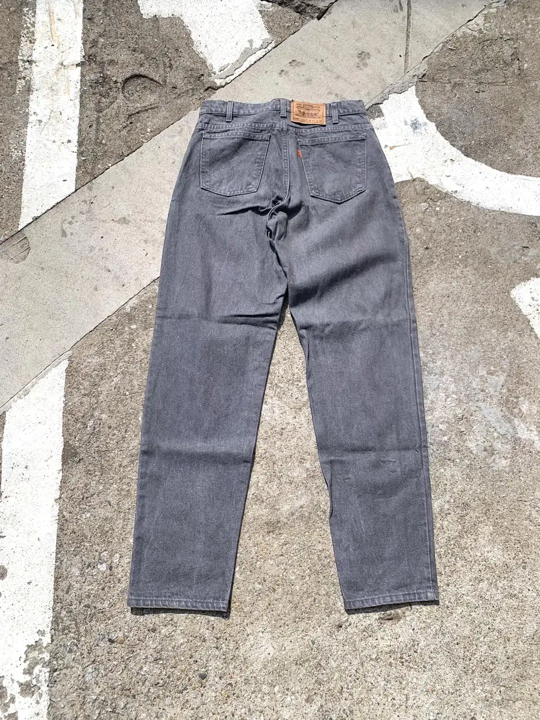 [30] 90s Levis 550 denim pants