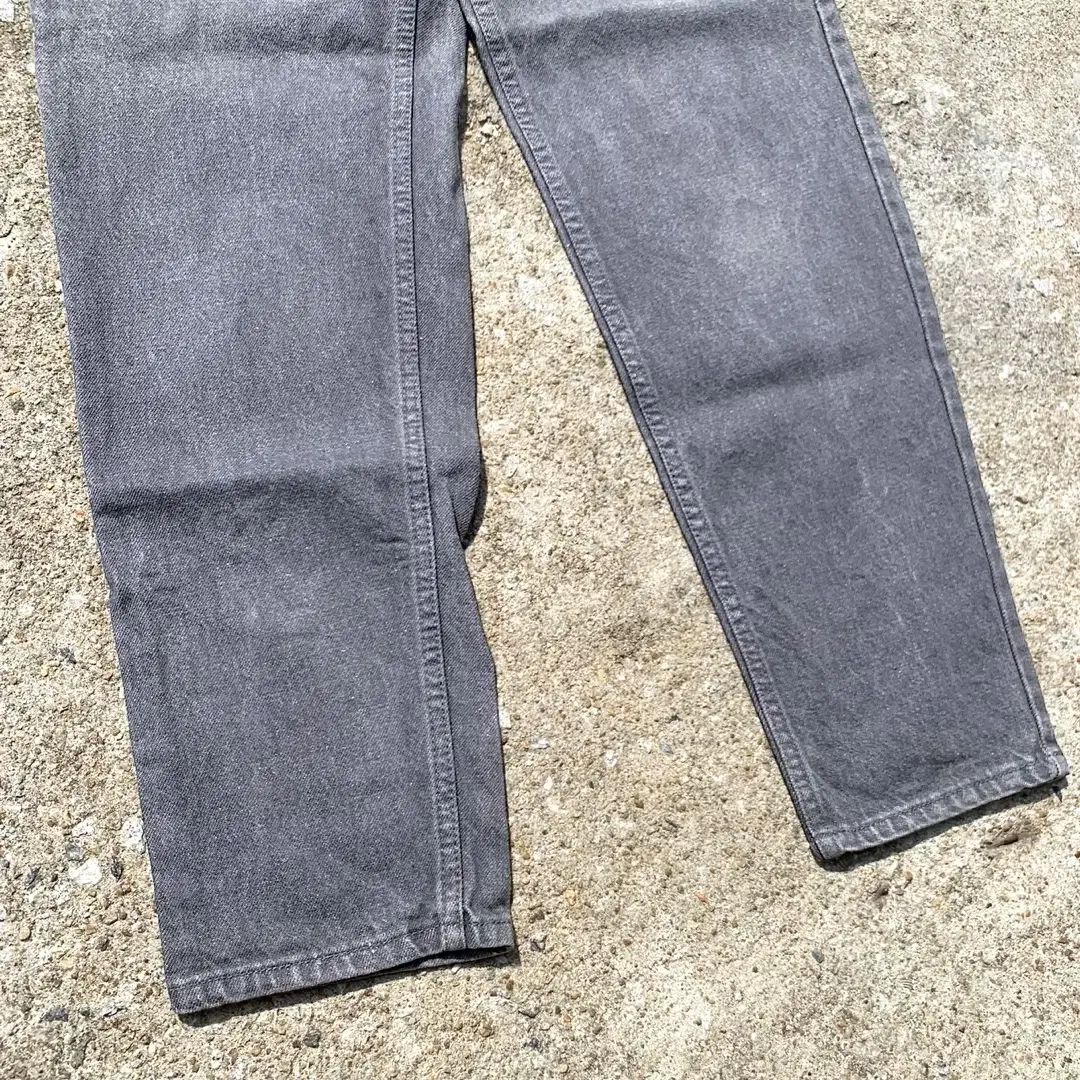 [30] 90s Levis 550 denim pants